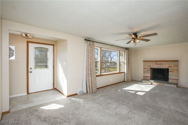 8861 Gladys Street NW, Massillon, OH 44646