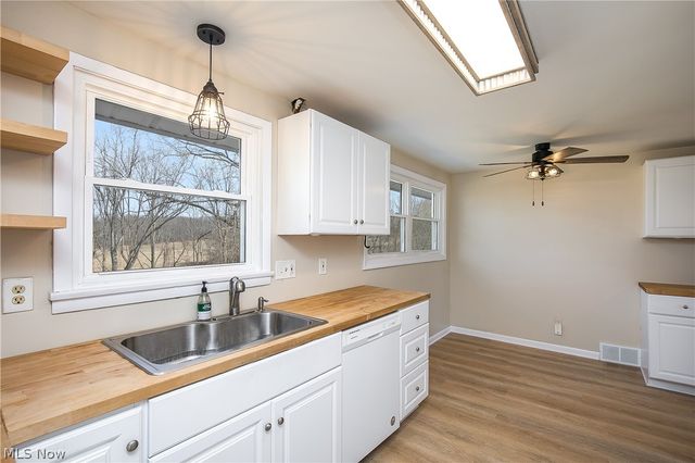 8861 Gladys Street NW, Massillon, OH 44646