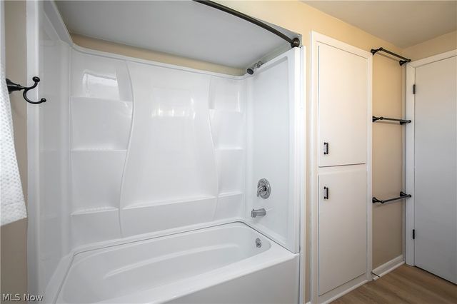 8861 Gladys Street NW, Massillon, OH 44646