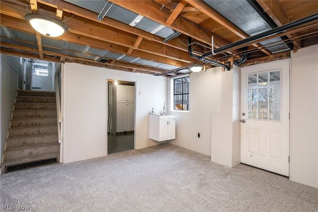 8861 Gladys Street NW, Massillon, OH 44646