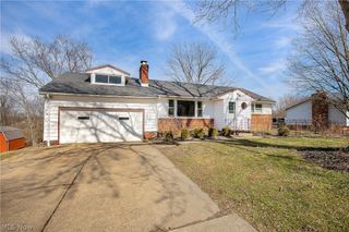 8861 Gladys Street NW, Massillon, OH 44646