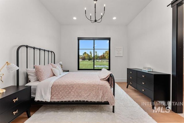 2444 W Floating Feather Rd, Eagle, ID 83616