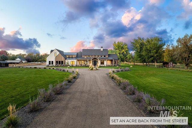 2444 W Floating Feather Rd, Eagle, ID 83616