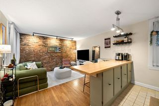 10 Henchman St 2R, Boston, MA 02113