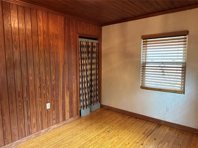 3617 SW 20TH STREET, Gainesville, FL 32608