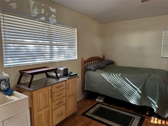 3617 SW 20TH STREET, Gainesville, FL 32608