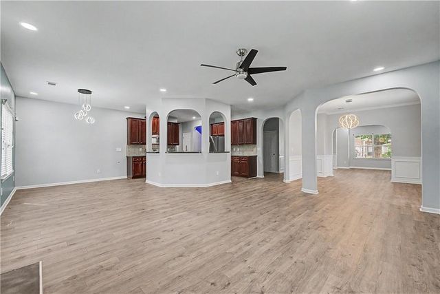 3719 Big Horn Court, Ellenwood, GA 30294