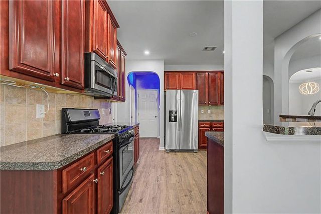 3719 Big Horn Court, Ellenwood, GA 30294