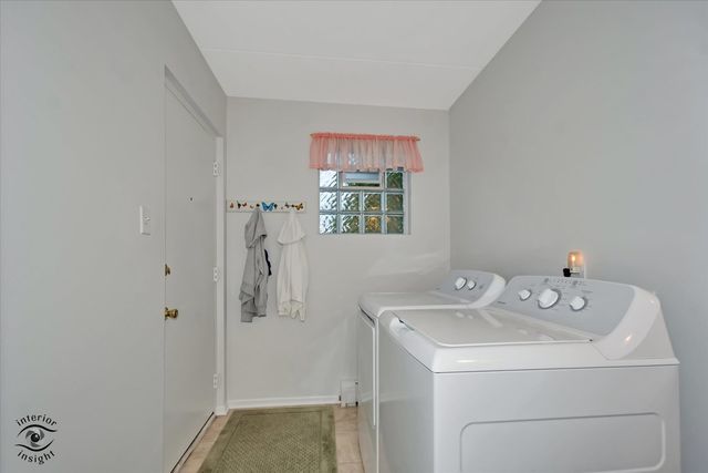 9016 W 140th Street 2A, Orland Park, IL 60462