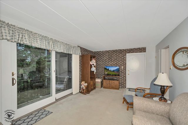 9016 W 140th Street 2A, Orland Park, IL 60462