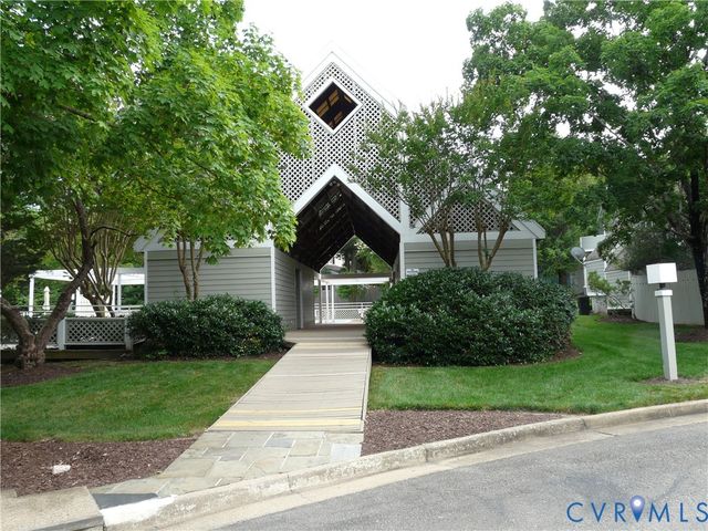 8114 E Greystone Cir, Henrico, VA 23229