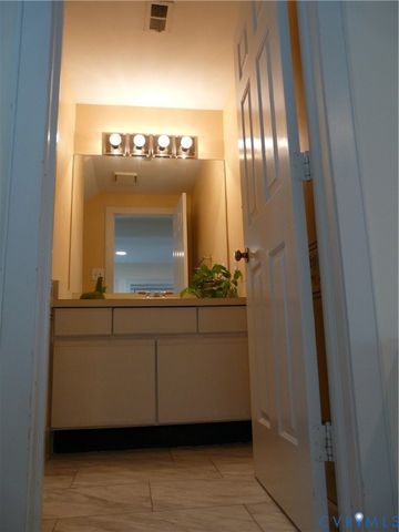 8114 E Greystone Cir, Henrico, VA 23229