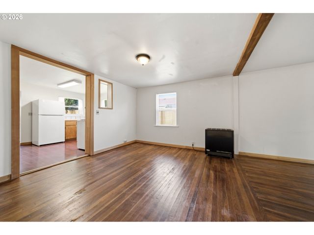 6016 Ne ALBERTA St, Portland, OR 97218