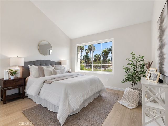 1143 N Broadway, Escondido, CA 92026