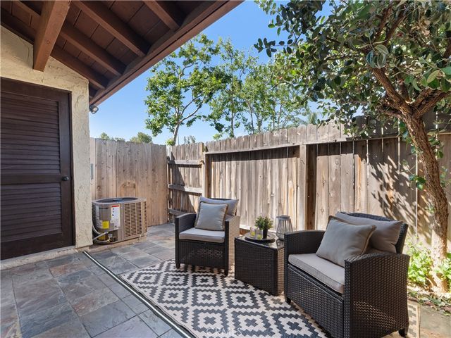 1143 N Broadway, Escondido, CA 92026