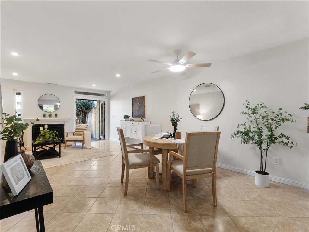 1143 N Broadway, Escondido, CA 92026