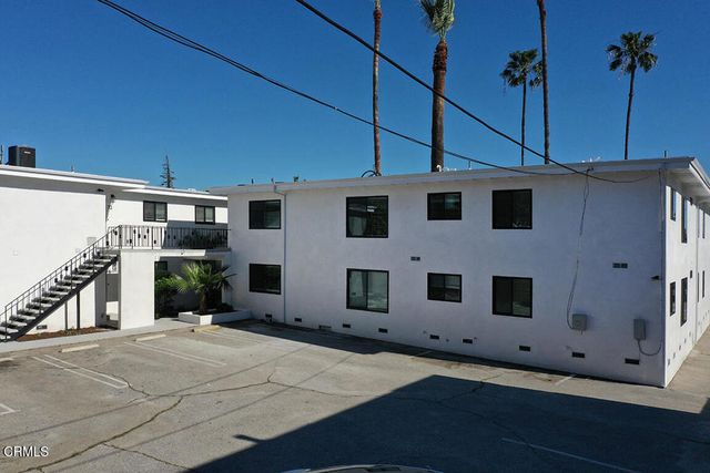 655 Ivy Street, Glendale, CA 91204
