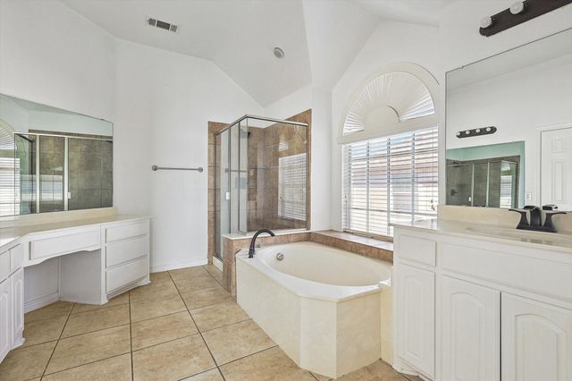 801 Hunters Glen, Murphy, TX 75094