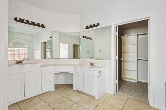 801 Hunters Glen, Murphy, TX 75094