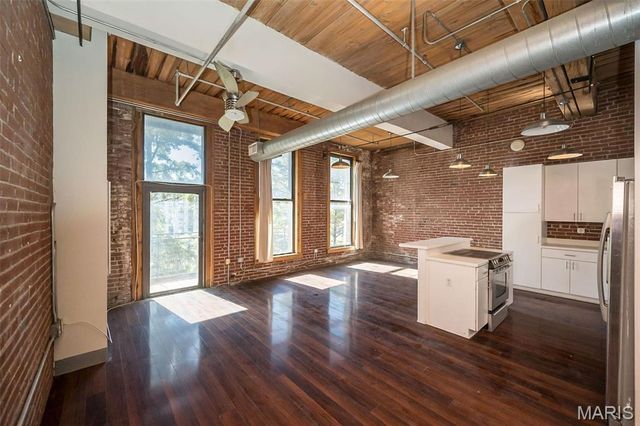 1312 Washington Avenue 3B, St Louis, MO 63103