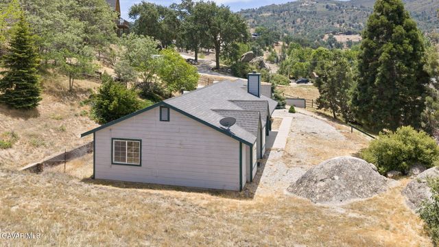 23500 Lakeview Drive, Tehachapi, CA 93561