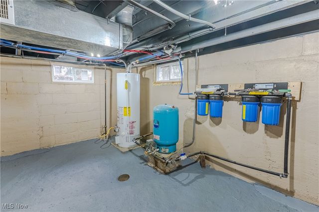 3343 Lawnview Avenue, Lowellville, OH 44436