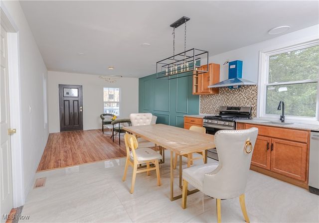 3343 Lawnview Avenue, Lowellville, OH 44436