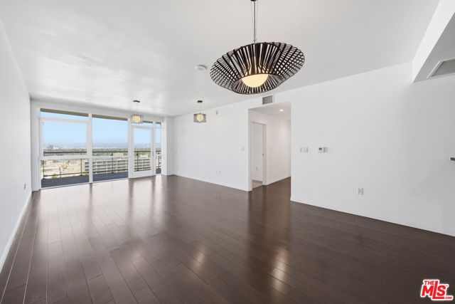 3785 Wilshire Boulevard 1607, Los Angeles, CA 90010