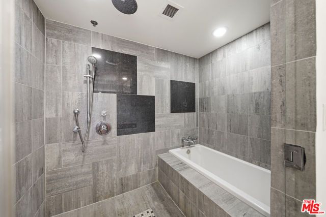 3785 Wilshire Boulevard 1607, Los Angeles, CA 90010