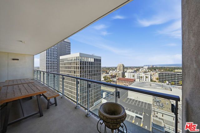 3785 Wilshire Boulevard 1607, Los Angeles, CA 90010