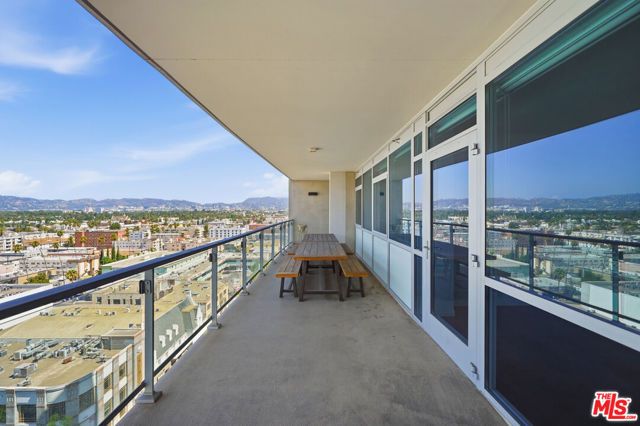 3785 Wilshire Boulevard 1607, Los Angeles, CA 90010