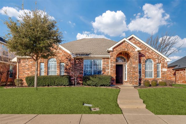 2136 Fountain Drive, Lewisville, TX 75067