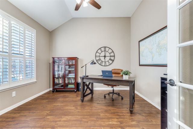 2136 Fountain Drive, Lewisville, TX 75067