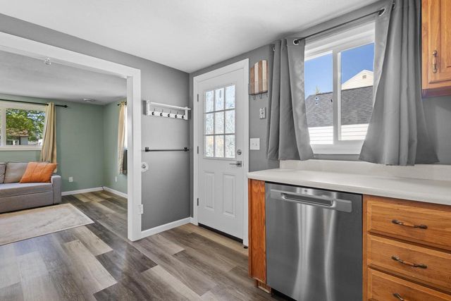 2717 W HEATHER AVENUE, Appleton, WI 54914