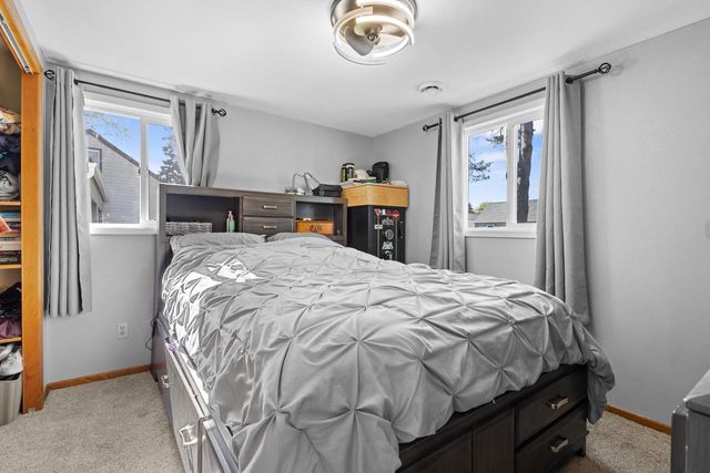 2717 W HEATHER AVENUE, Appleton, WI 54914
