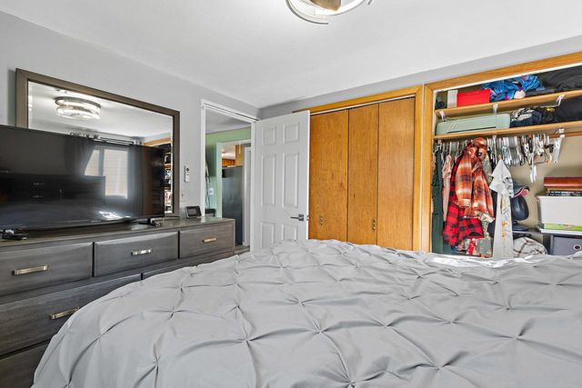 2717 W HEATHER AVENUE, Appleton, WI 54914