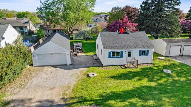 2717 W HEATHER AVENUE, Appleton, WI 54914