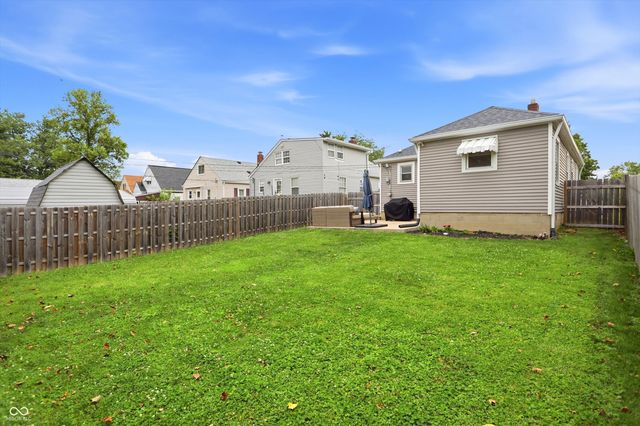 306 N 16th Avenue, Beech Grove, IN 46107