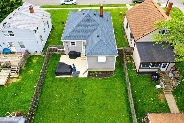 306 N 16th Avenue, Beech Grove, IN 46107