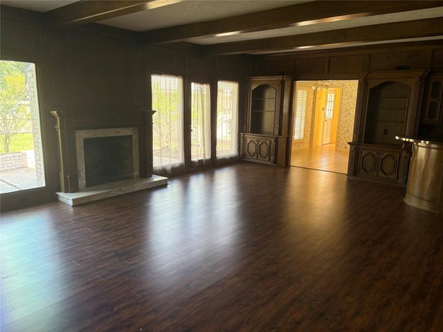 6706 Wimbledon Estates Drive, Spring, TX 77379