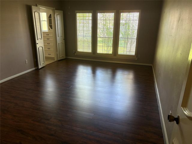 6706 Wimbledon Estates Drive, Spring, TX 77379
