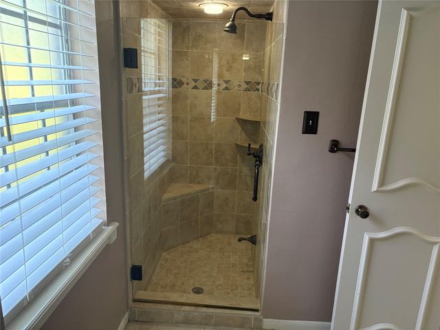 6706 Wimbledon Estates Drive, Spring, TX 77379