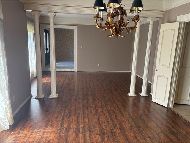 6706 Wimbledon Estates Drive, Spring, TX 77379
