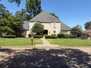 6706 Wimbledon Estates Drive, Spring, TX 77379