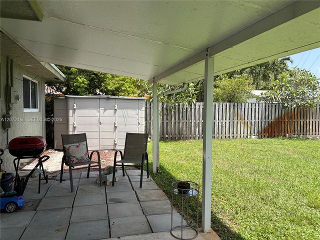 7810 NW 11th Court, Pembroke Pines, FL 33024