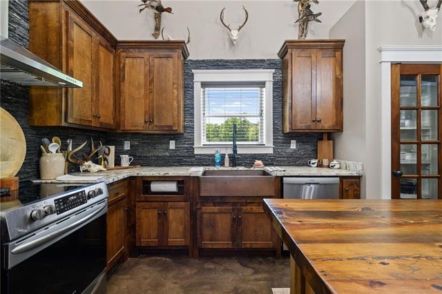 11025 Creax Road Extension, Axis, AL 36505
