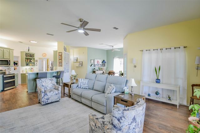 4905 W Wedgefield Road, Granbury, TX 76049