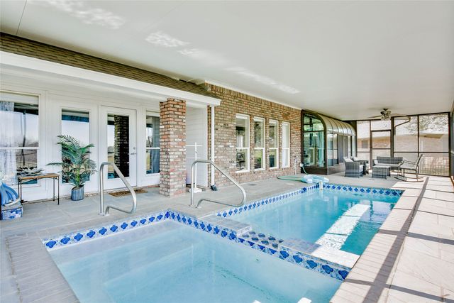 4905 W Wedgefield Road, Granbury, TX 76049