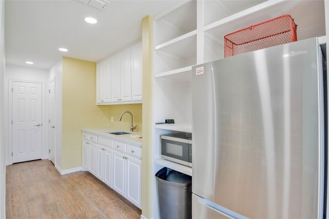 4905 W Wedgefield Road, Granbury, TX 76049