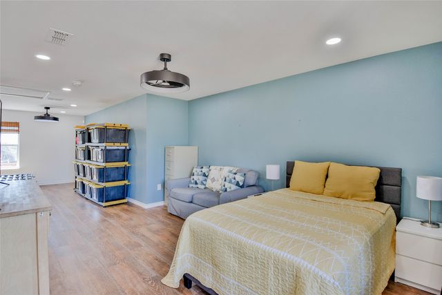 4905 W Wedgefield Road, Granbury, TX 76049